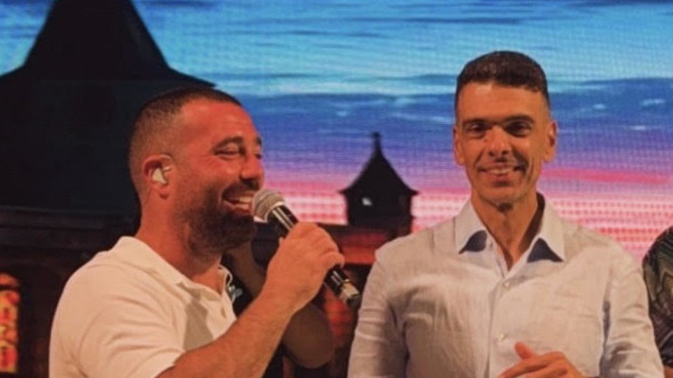 שלום מקנזי ועומר אדם  (צילום: אינסטגרם)