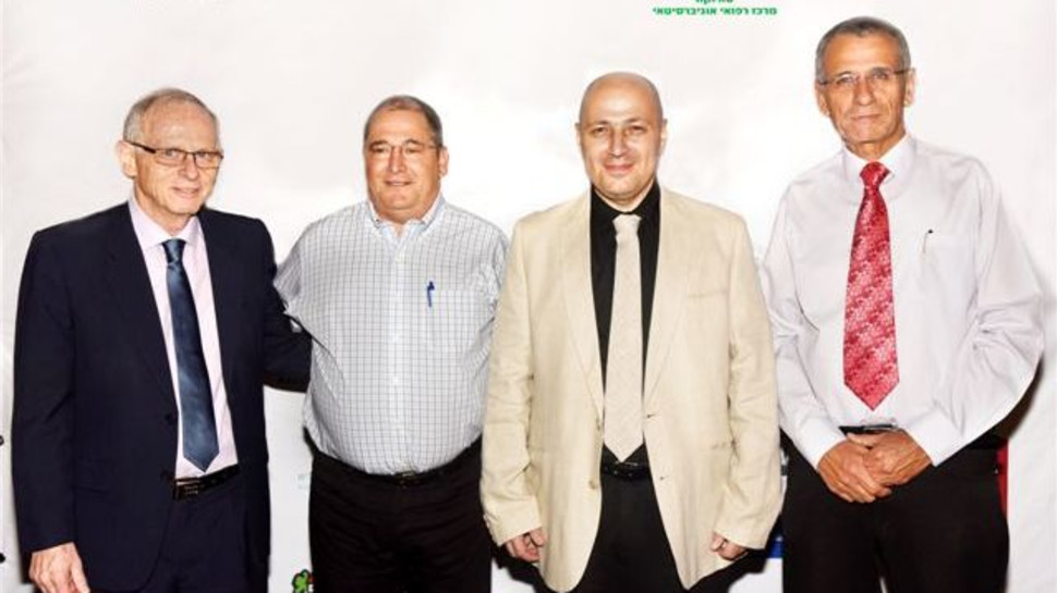 ד"ר מיקי שרף, ד"ר יולי טרגר, ניר גלעד וד"ר אהוד דודסון  (צילום: רחל דוד, סורוקה)