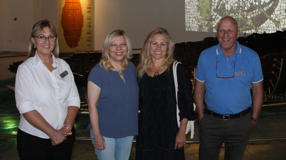 רוני מנור, אמנדה מילצ'ן, שרה נתניהו ומיכל אמיר בן אשר  (צילום: יח"צ)