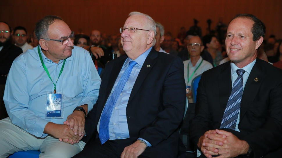 ניר ברקת, הנשיא ריבלין ופרופ' זאב רוטשטיין (צילום: ארנון בוסאני)