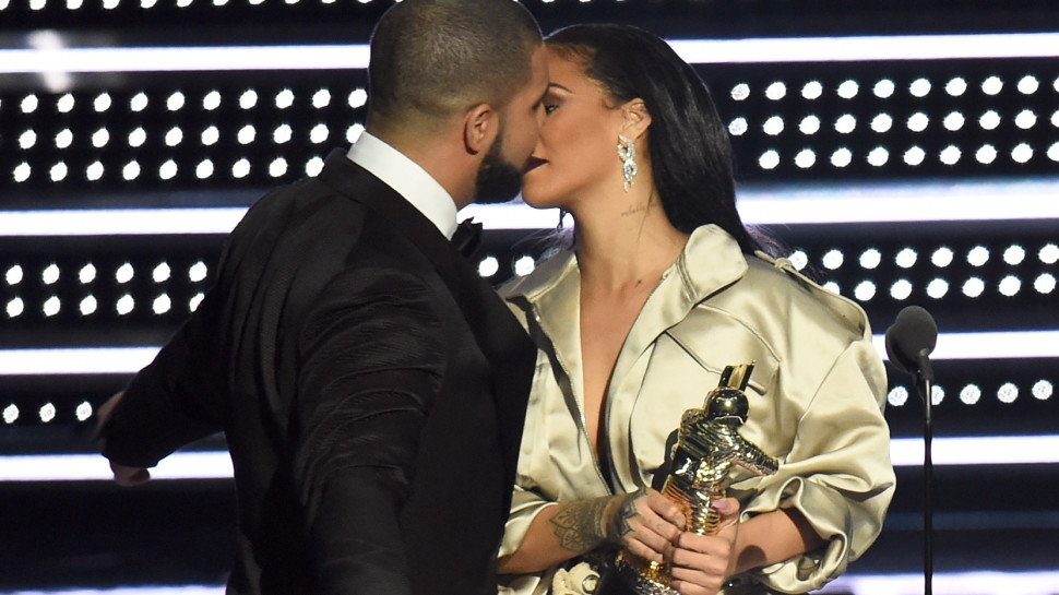 ריהאנה, דרייק, טקס פרסי הVMA (צילום: Getty images)