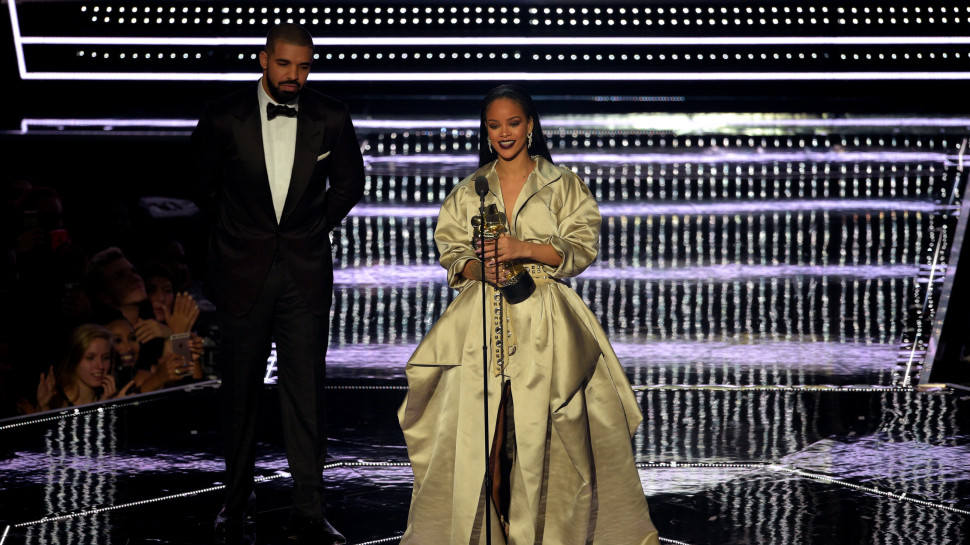 ריהאנה, דרייק, טקס פרסי הVMA (צילום: Getty images)