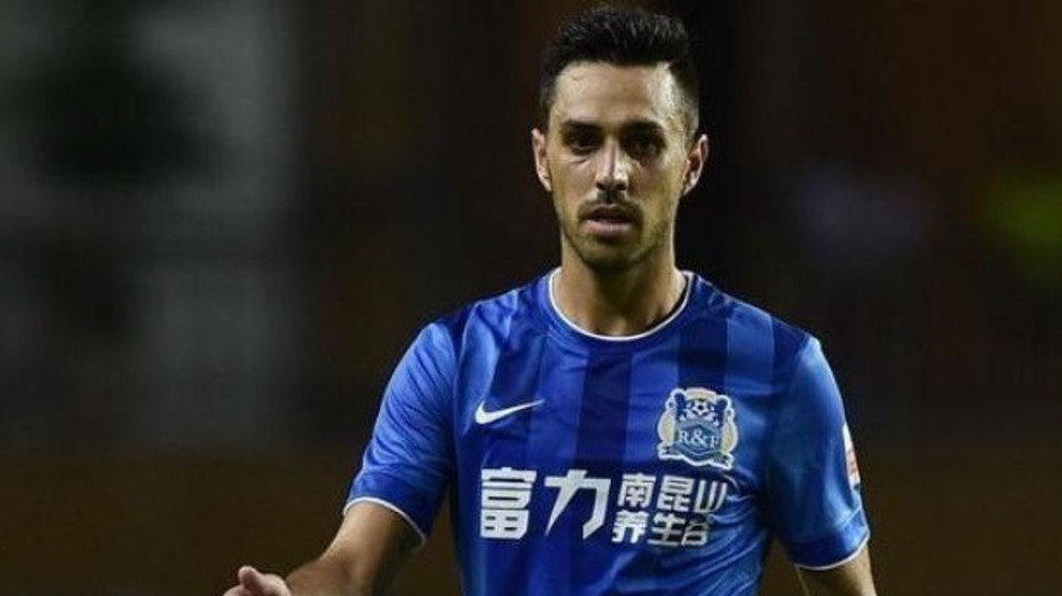 ערן זהבי במדי גוואנגז'ו (צילום: ספורט1)