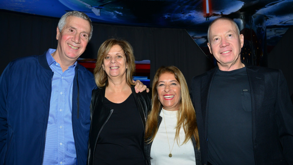 יואב וקלודין גלנט ורונה וצביקה גיור (צילום: תמר מצפי)