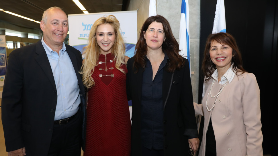 יונה ברטל, אפרת דובדבני, רוית דום עיני וחמי פרס (צילום: רפי דלויה)