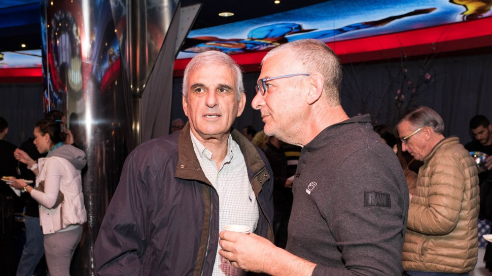  מוטי זינגר ויוסי בכר (צילום: רונן טופלברג)