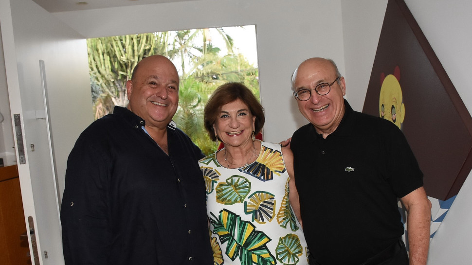 רוני ויהודית קצין ודוד פורר (צילום: אביב חופי)