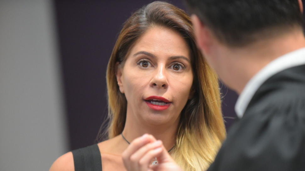 ענבל אור בדיון בבית המשפט (צילום: אבשלום ששוני)