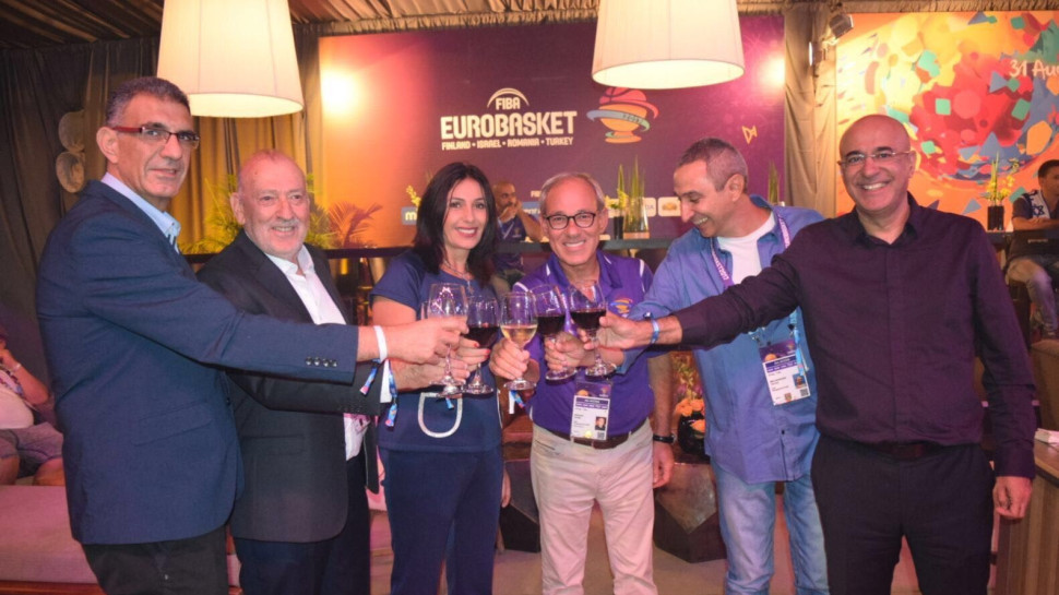 איציק לארי, יעקב בן שושן, דניאל בנעים, מירי רגב, עמירם הלוי ויוסי שרעבי. (צילום: אלי סבתי)