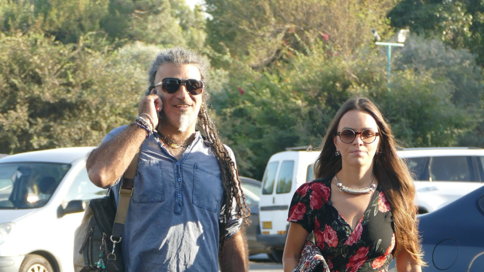 מוש בן ארי בחתונת אלי פיניש (צילום: אמיר מאירי)