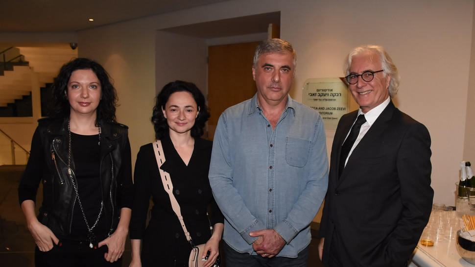ציון אמיר, לאוניד וטאטיאנה נבזלין ואירינה נבזלין (צילום: אביב חופי)