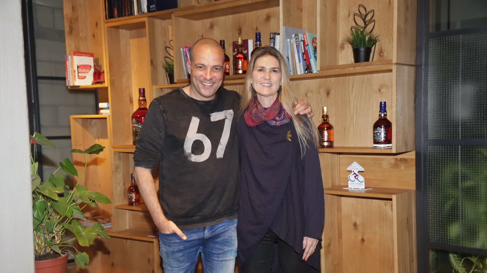 אסתר ברק לנדס ויואל חשין  (צילום: שוקה כהן)