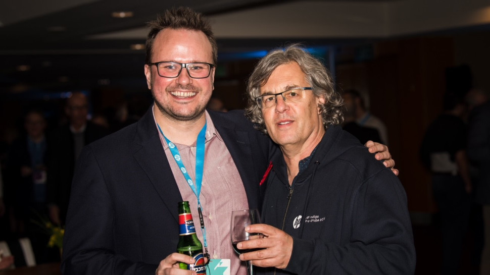 אלון בר-שני וסטפן קייסי (צילום: תמר בר שי)