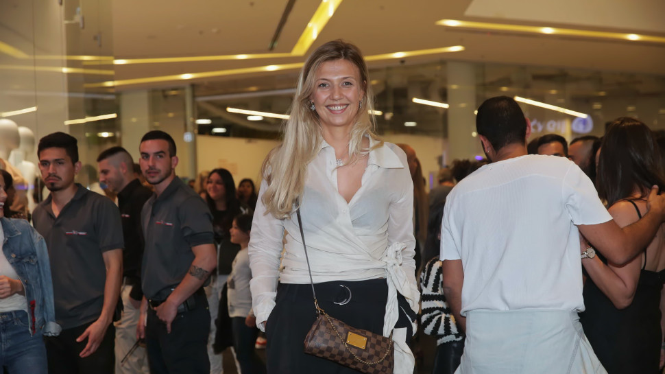 יוליה אגסי (צילום: שוקה כהן)