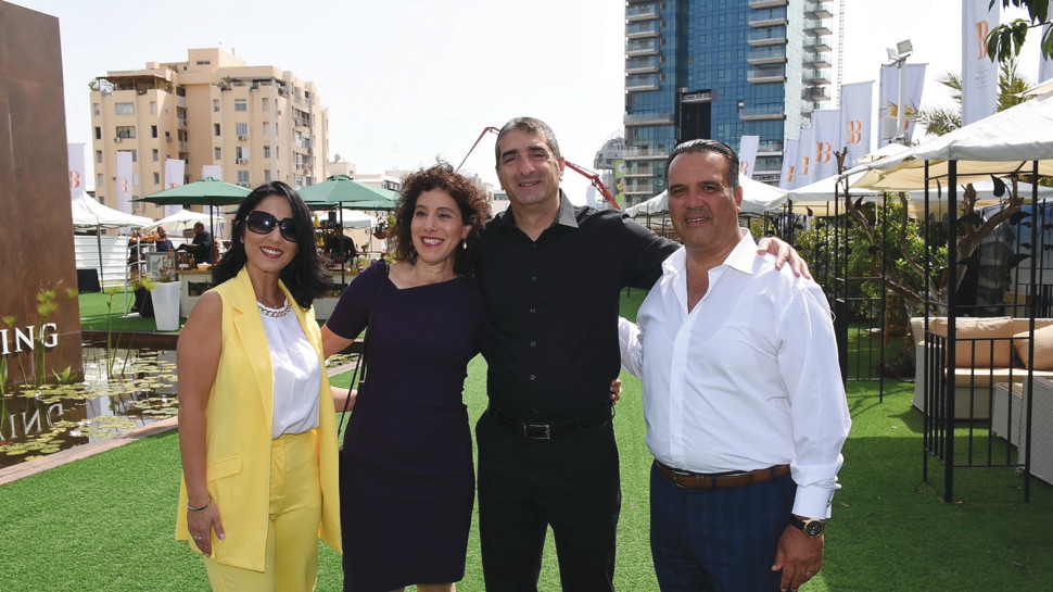 מוטי כוזהינוף, יצחק וענבל קרייס ורינת כוזהינוף (צילום: אביב חופי)