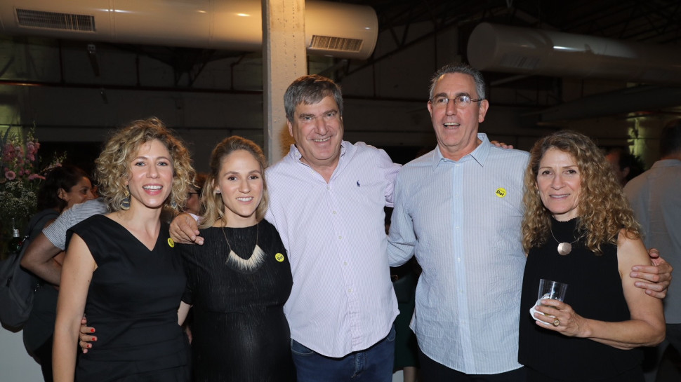 רוחלה ושוקי שוורץ, יורם באומן, שירלי קאופמן ולירוו גילת (צילום: רפי דלויה)