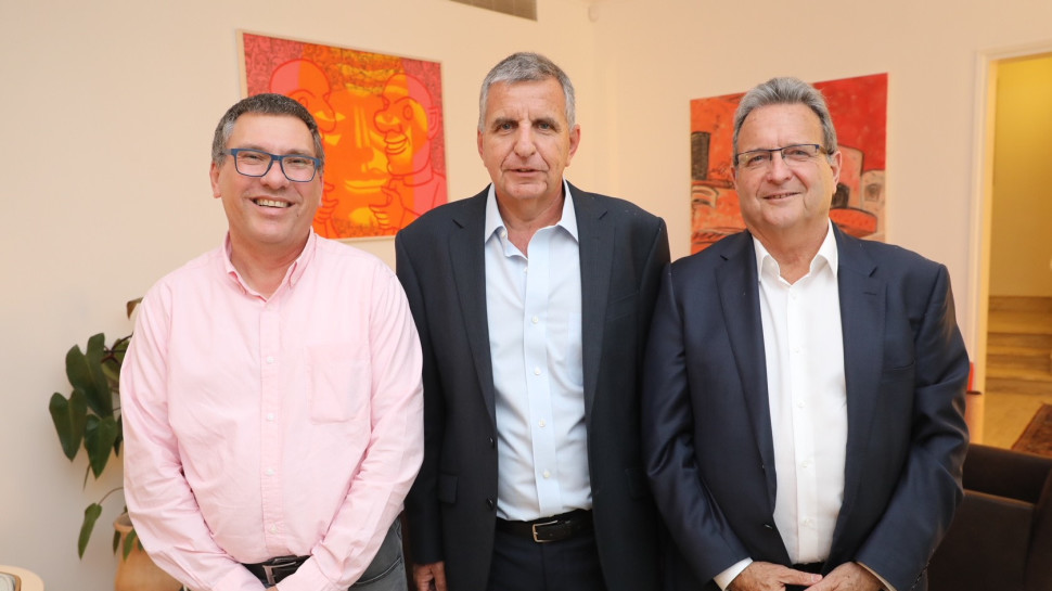 מאיר ברון, אמיר אשל ואורי שרוני (צילום: רפי דלויה)