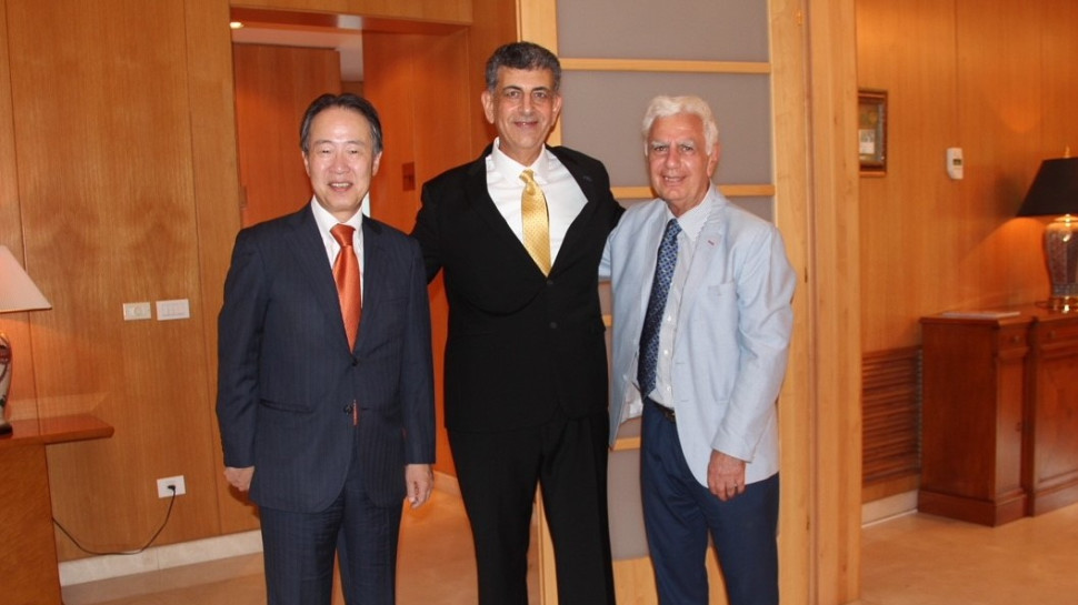 ג'ורג' חורש, אהוד רצאבי וקוג'י טומיטה (צילום: יצחק סידי)