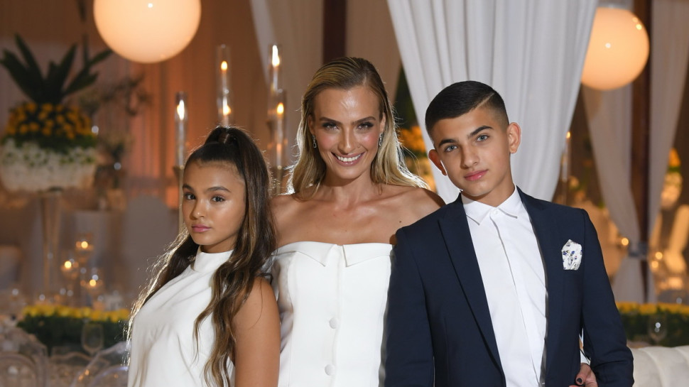 ליאם ואלין גולן, אילנית לוי (צילום: קמליה אמנות הצילום)