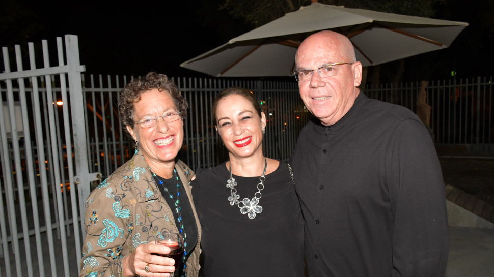 חזי לביא, שירה דוידי ואביבה לביא (צילום: אביב חופי)