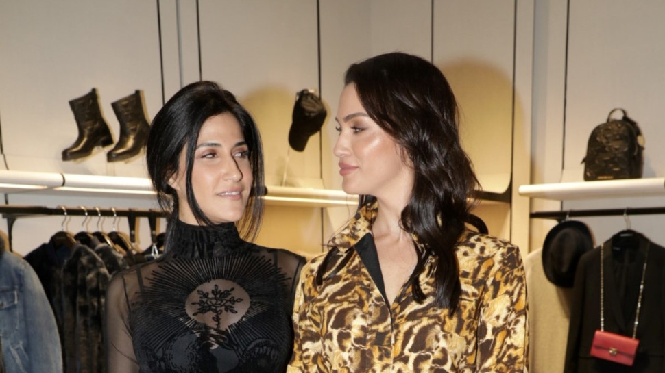 שיר אלמליח, מגי אזרזר (צילום: רפי דלויה)