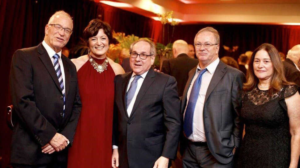 ברוריה ודודי ויסמן, דן פודולסקי, איריס דותן וערן הלפרן  (צילום: ניר עמוס)