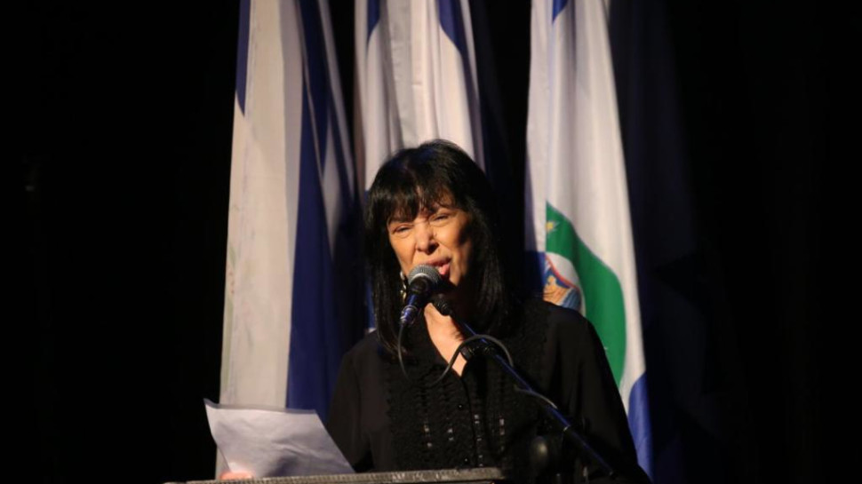 גלי עטרי בטקס האשכבה (צילום: אבשלום ששוני)