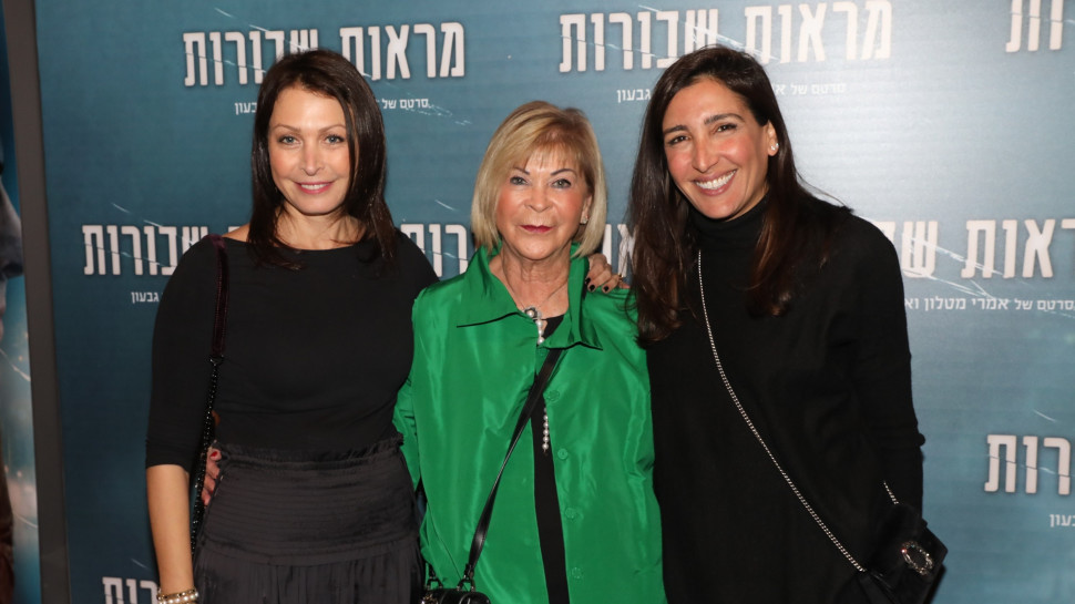 לירון אדרי, ליאורה לנדאו ורונית רייכמן (צילום: רפי דלויה)