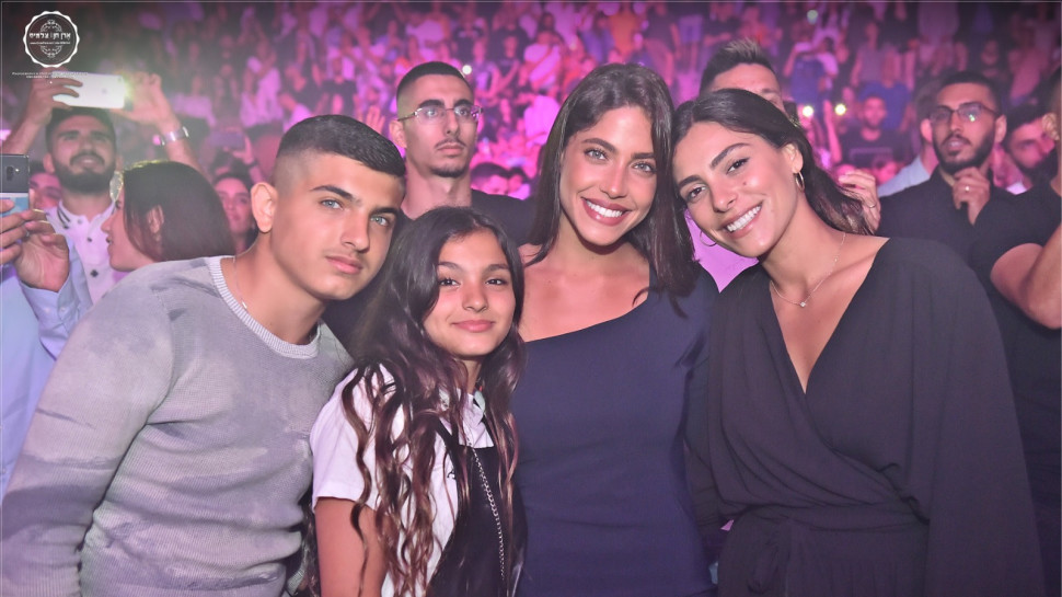 דניאל גרינברג וילדיו של אייל גולן (צילום: ארן חן צלמים)