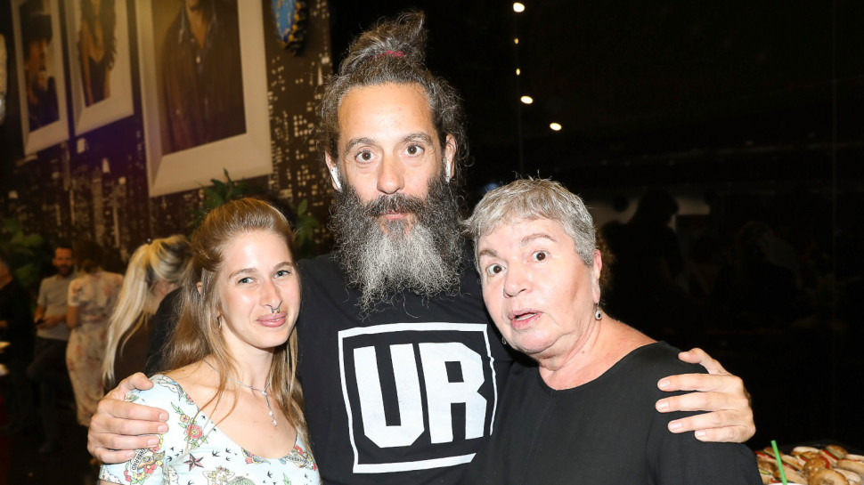 תיקי דיין, יובל דיין והחברה (צילום: רפי דלויה)