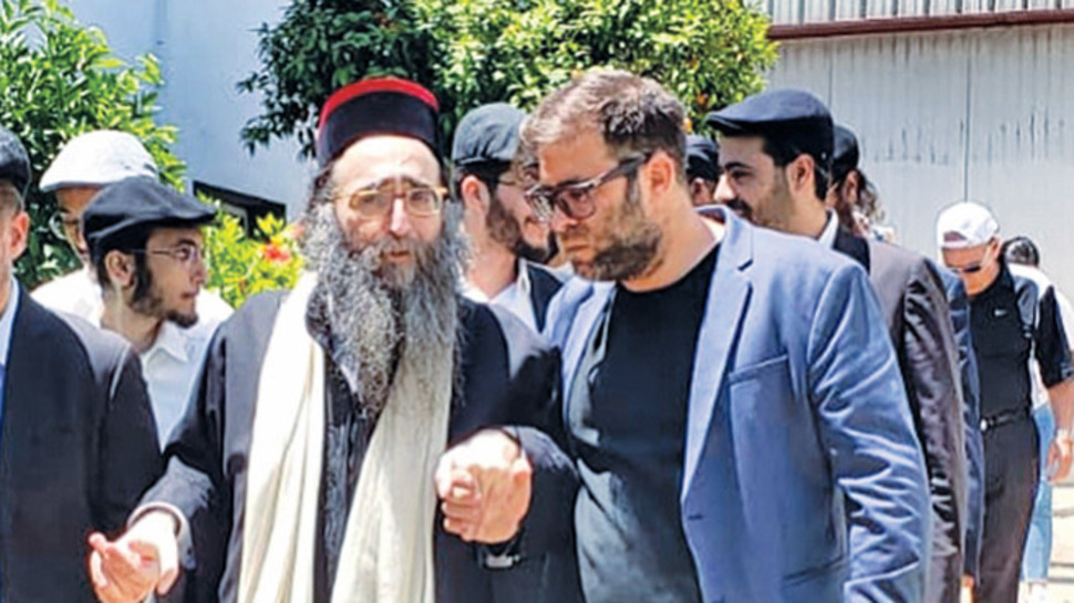 אורן חזן והרב יאשיהו פינטו (צילום: פרטי)