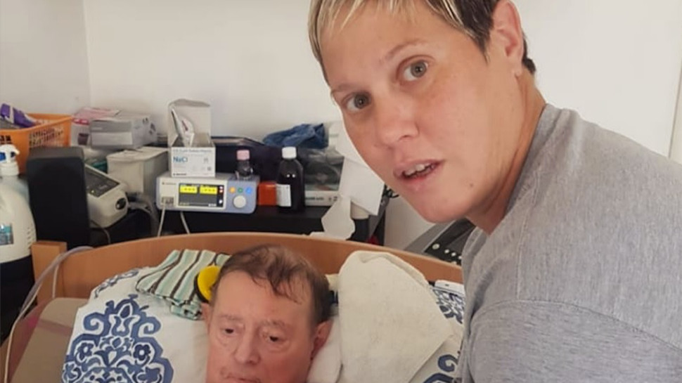 לבנה זוהרים גוגמן, אביה ובנה התינוק (צילום: דיאנה זעפרני)