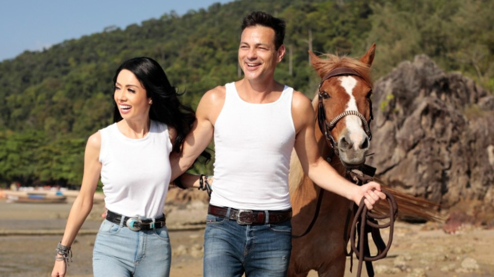 אקי אבני, ניקול ראידמן (צילום: אלכס ליפקין)