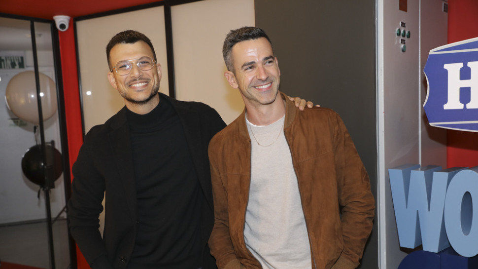 אסי עזר, אלברט אוסקולה  (צילום: רפי דלויה)