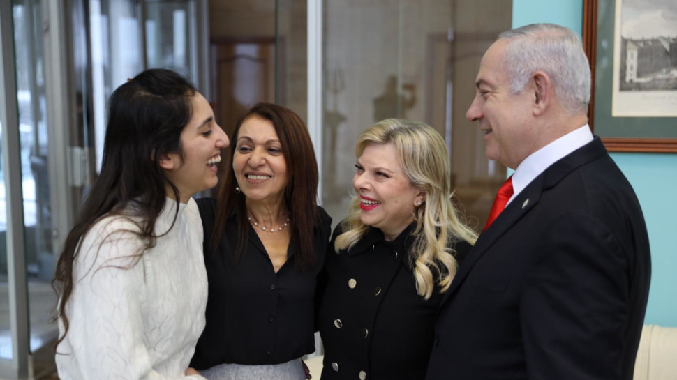 נעמה יששכר מחוץ לכלא (צילום: קובי גדעון, לע"מ)