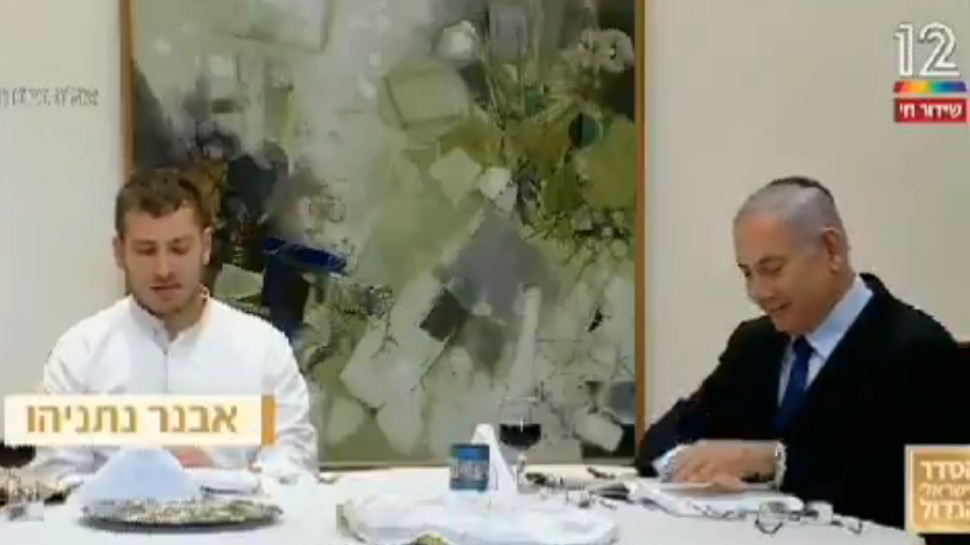 בנימין ואבנר נתניהו במשדר של "קשת" (צילום: צילום מסך: קשת)