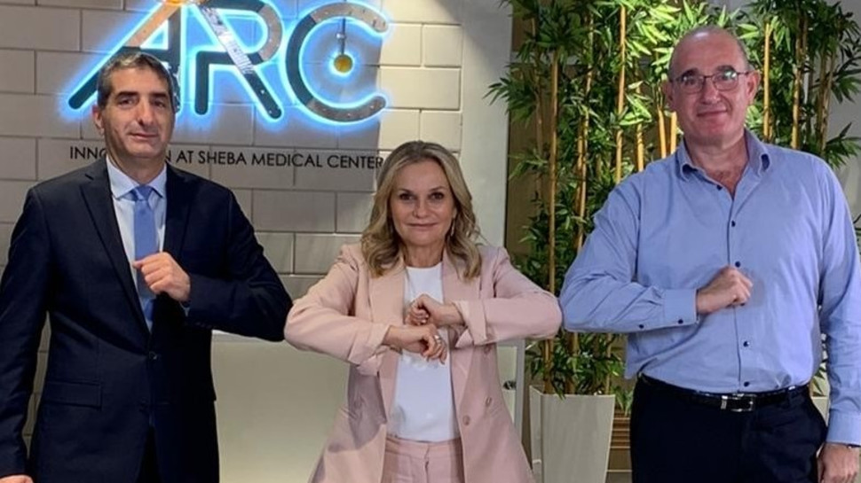 יורם טיץ, ורד גרינבוים ויצחק קרייס (צילום: משה ברון)