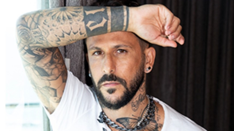 אסי בוזגלו (צילום: צילום מסך אתר מריסול)