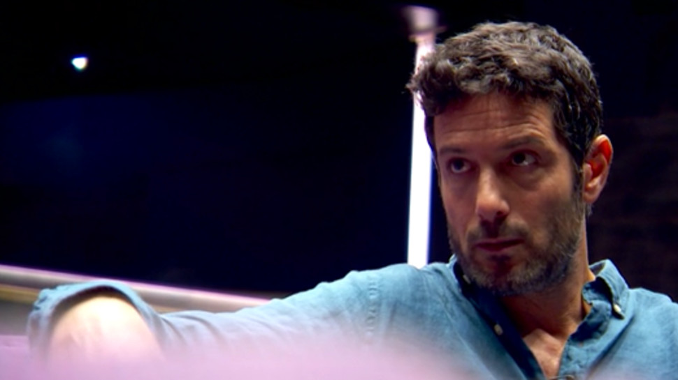 רון שחר בראיון חושפני להילה קורח (צילום: באדיבות חדשות 13)