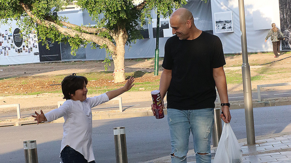 עוזי אזולאי, לני (צילום: פול סגל)