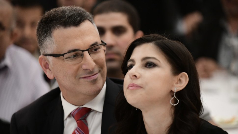 גדעון סער ואשתו גאולה אבן (צילום: תומר נויברג, פלאש 90)