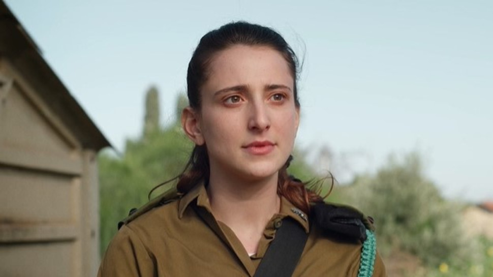 אלונה סער. מתוך פרק סיום העונה של "המפקדת" (צילום: צילום מסך "כאן")