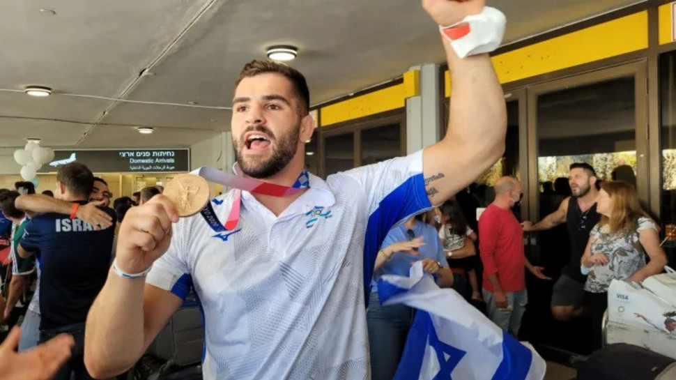 פיטר פלצ'יק בנתב"ג (צילום: דני מרון)