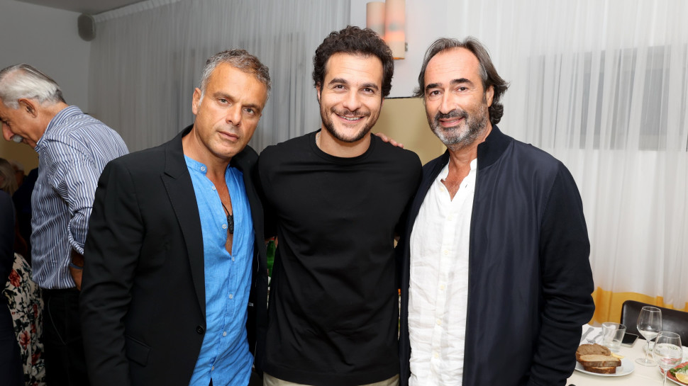 יונתן אברמצ'יק, עמיר חדד וסטיב סוויסה  (צילום: איציק בירן)