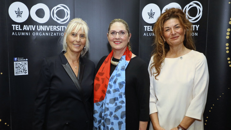 סיגלית בן חיון, מיכל הרצוג ואנייס גולדמן (צילום: ניב קנטור)