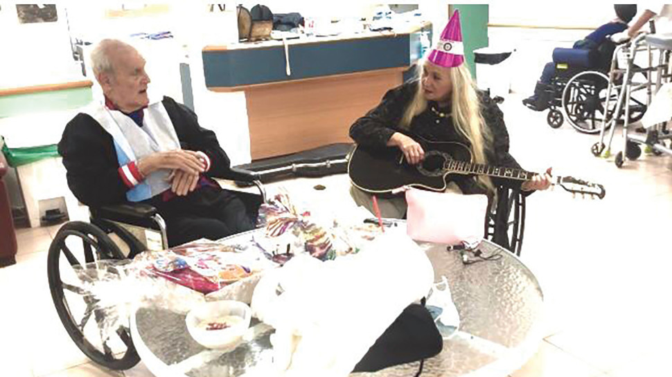 מירי אלוני ובעלה (צילום: אלבום משפחתי)