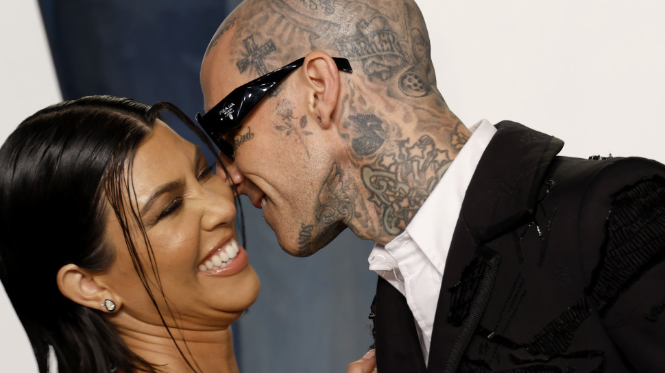 טראוויס בארקר, קורטני קרדשיאן (צילום: Frazer Harrison.GettyImages)