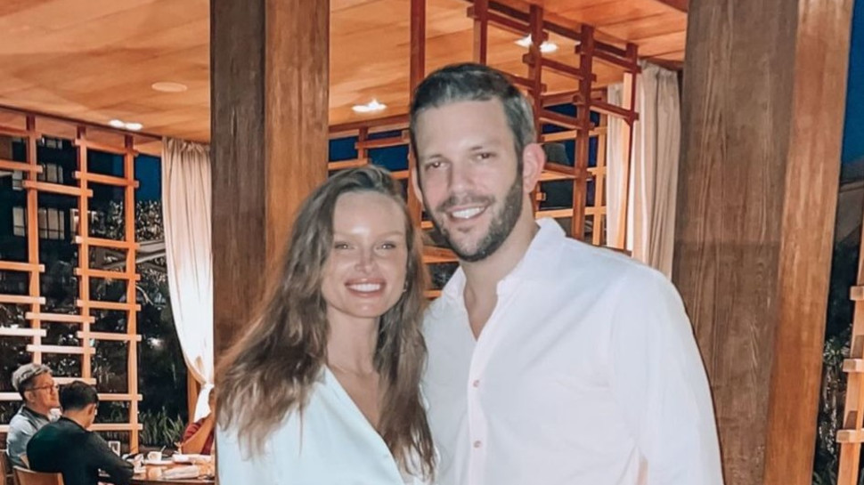 אלכסה דול והחבר (צילום: צילום מסך אינסטגרם)