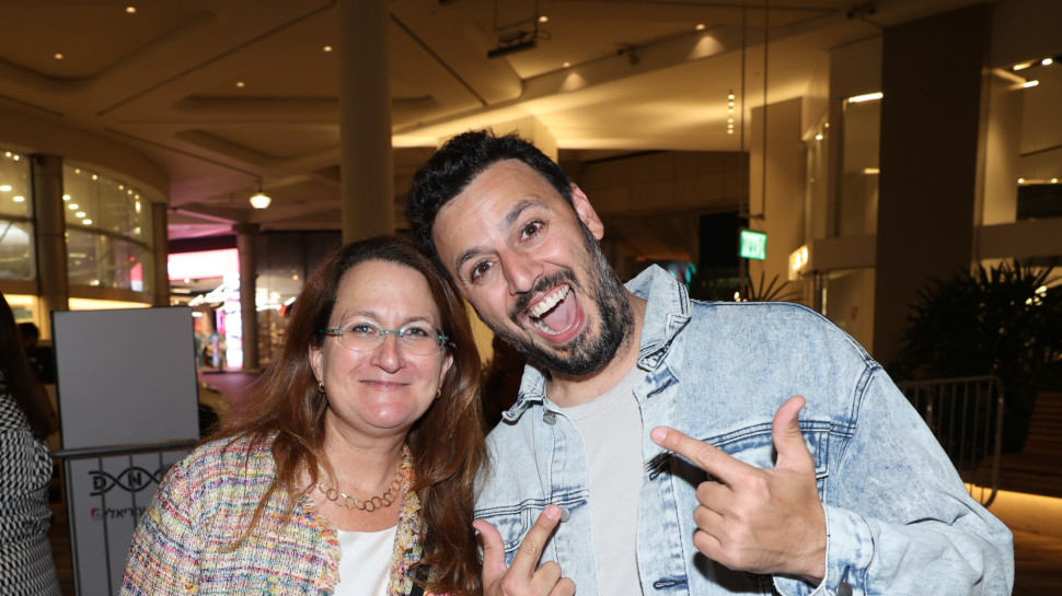 איתי גלו ודנה עזריאלי (צילום: רפי דלויה)