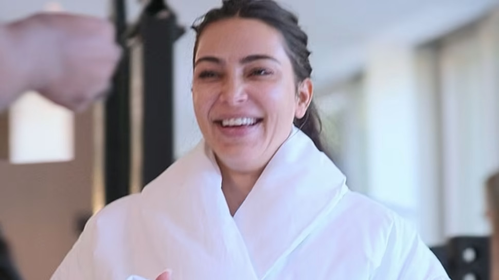 קים קרדשיאן (צילום: "משפחת קרדשיאן", HULU)